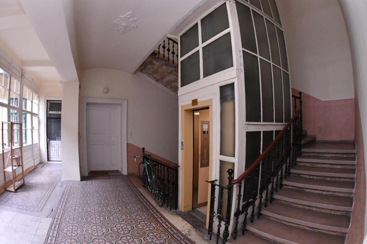Five Seasons Vaci Utca Apartment Budapeşte Dış mekan fotoğraf