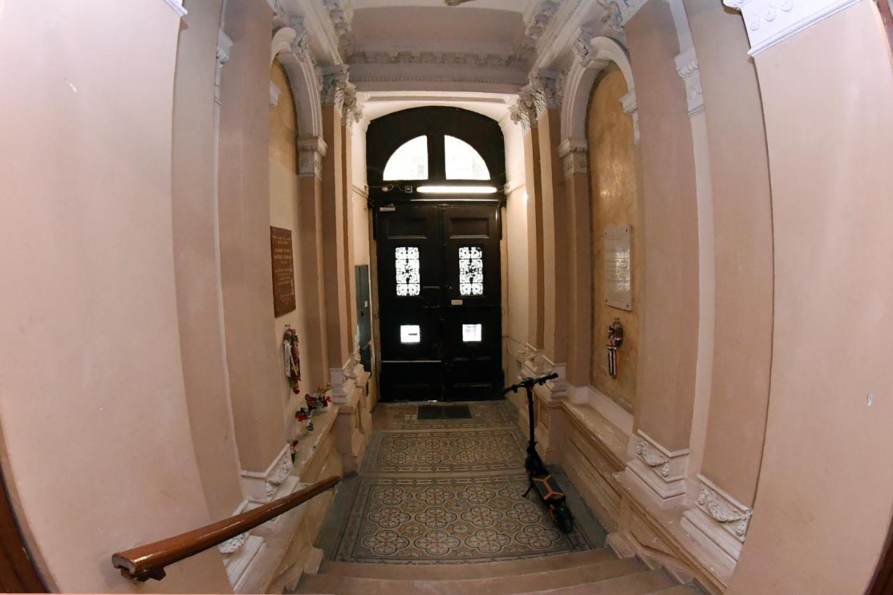 Five Seasons Vaci Utca Apartment Budapeşte Dış mekan fotoğraf